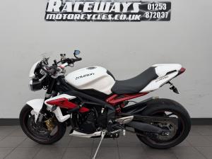 Used Triumph STREET TRIPLE  ABS STREET TRIPLE  R ABS | Image 4