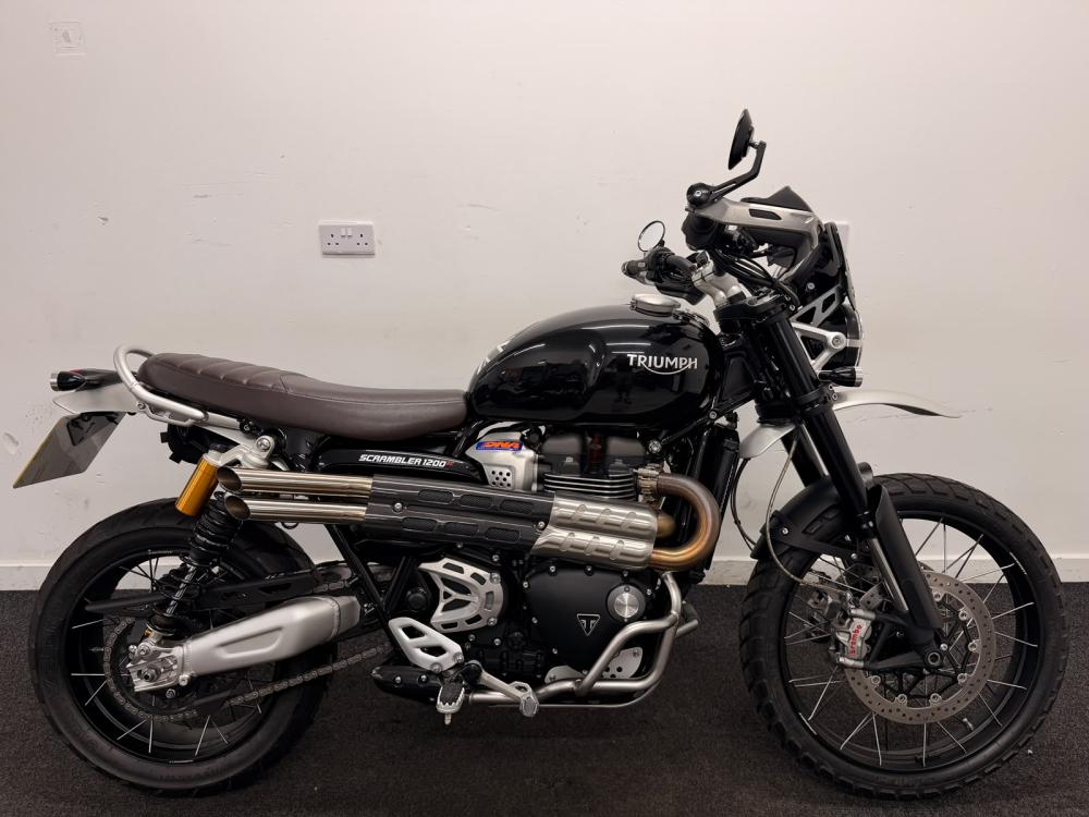 Main photo of this Used Triumph SCRAMBLER that's available to buy at KH Motorcycles Milton Keynes, located in Milton Keynes