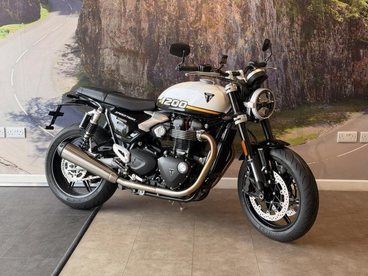 Here's a photo of the TRIUMPH SPEED TWIN 1200, currently available for sale