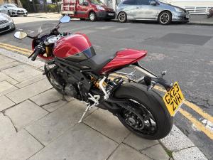 Used Triumph SPEED TRIPLE 1200 RR SPEED TRIPLE 1200 RR | Image 3