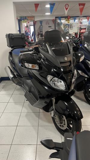 Used Suzuki BURGMAN BURGMAN 650 | Image 2