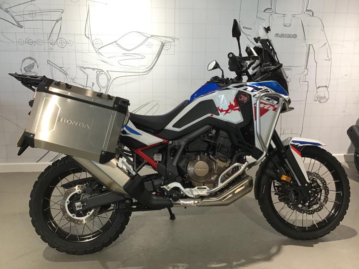Here's a photo of the HONDA CRF1100L AFRICA TWIN ES, currently available for sale