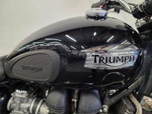 Used Triumph BONNEVILLE BONNEVILLE | Image 3