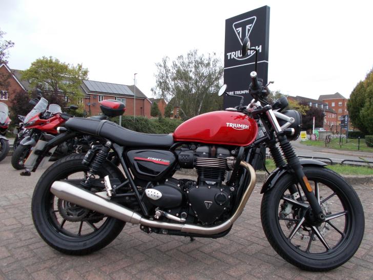 Here's a photo of the TRIUMPH STREET TWIN, currently available for sale