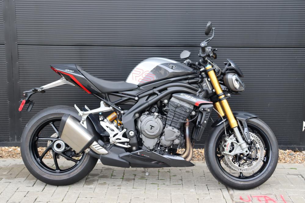 Main photo of this Ex Demo Triumph SPEED TRIPLE 1200 RS that's available to buy at Triumph North London, located in Watford