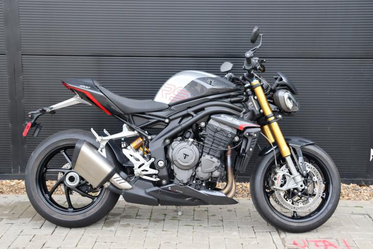 Here's a photo of the TRIUMPH SPEED TRIPLE 1200 RS, currently available for sale