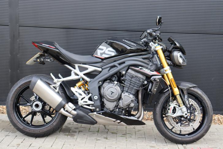Here's a photo of the TRIUMPH SPEED TRIPLE 1200 RS, currently available for sale