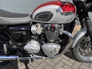Used Triumph BONNEVILLE BONNEVILLE T120 | Image 3
