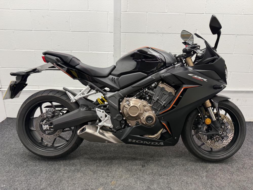 Main photo of this Used Honda CBR that's available to buy at KH Motorcycles - Market Harborough, located in Market Harborough