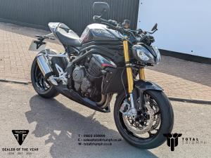 Used Triumph SPEED TRIPLE 1200 RS SPEED TRIPLE 1200 RS | Image 4