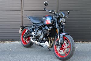 Used Triumph TRIDENT 660 TRIPLE TRIBUTE EDITION TRIDENT 660 TRIPLE TRIBUTE EDITION | Image 2