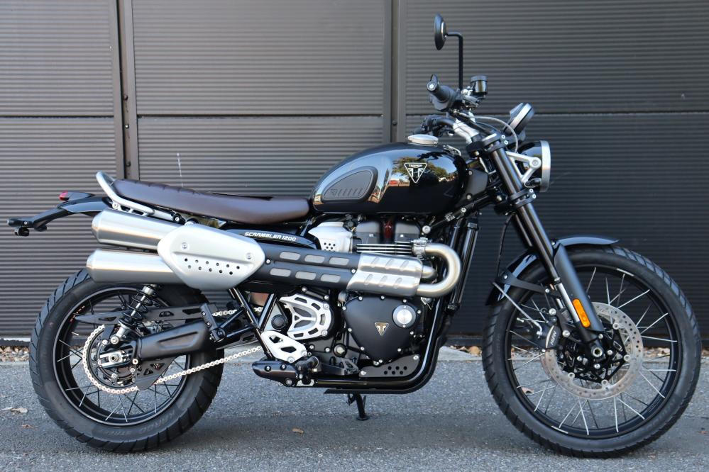 Main photo of this New Triumph SCRAMBLER 1200 X that's available to buy at Triumph West London, located in West Byfleet