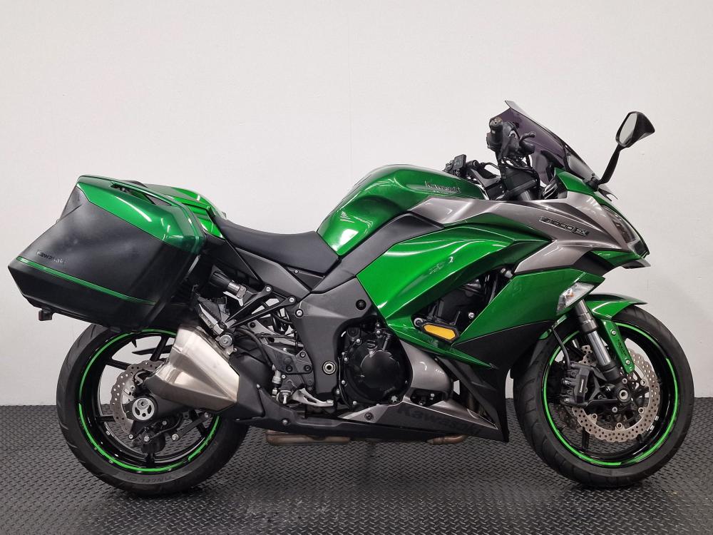 Main photo of this Used Kawasaki Z that's available to buy at KH Motorcycles - Sandiacre, located in Nottingham