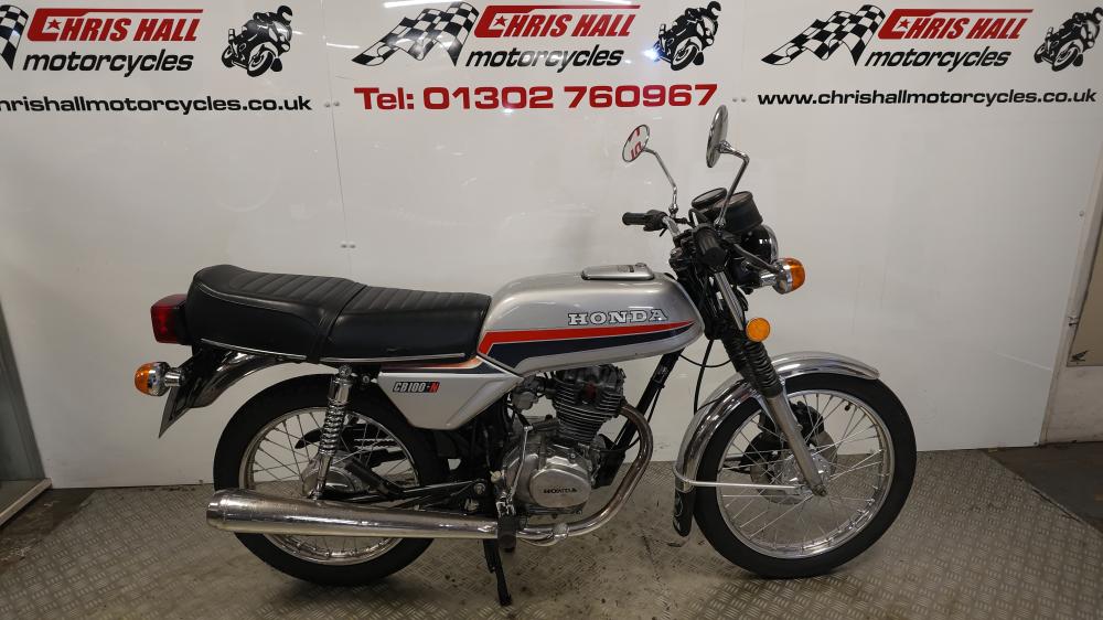 Main photo of this Classic Honda CB that's available to buy at Chris Hall Motorcycles, located in Doncaster