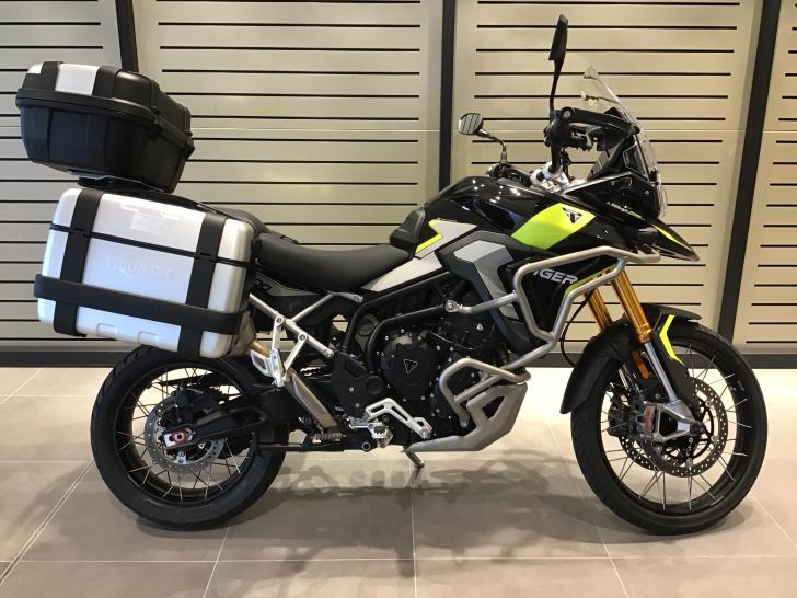 Here's a photo of the TRIUMPH TIGER 900 RALLY PRO, currently available for sale