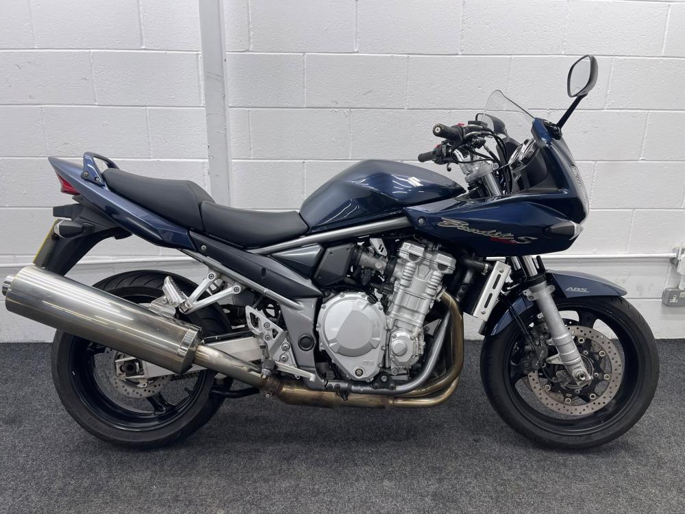 Main photo of this Used Suzuki GSF that's available to buy at KH Motorcycles - Market Harborough, located in Market Harborough
