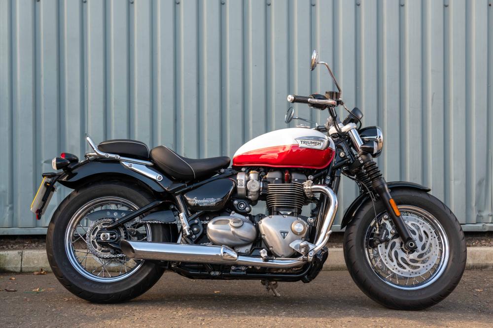 Main photo of this Used Triumph BONNEVILLE that's available to buy at Edinburgh Triumph, located in Edinburgh
