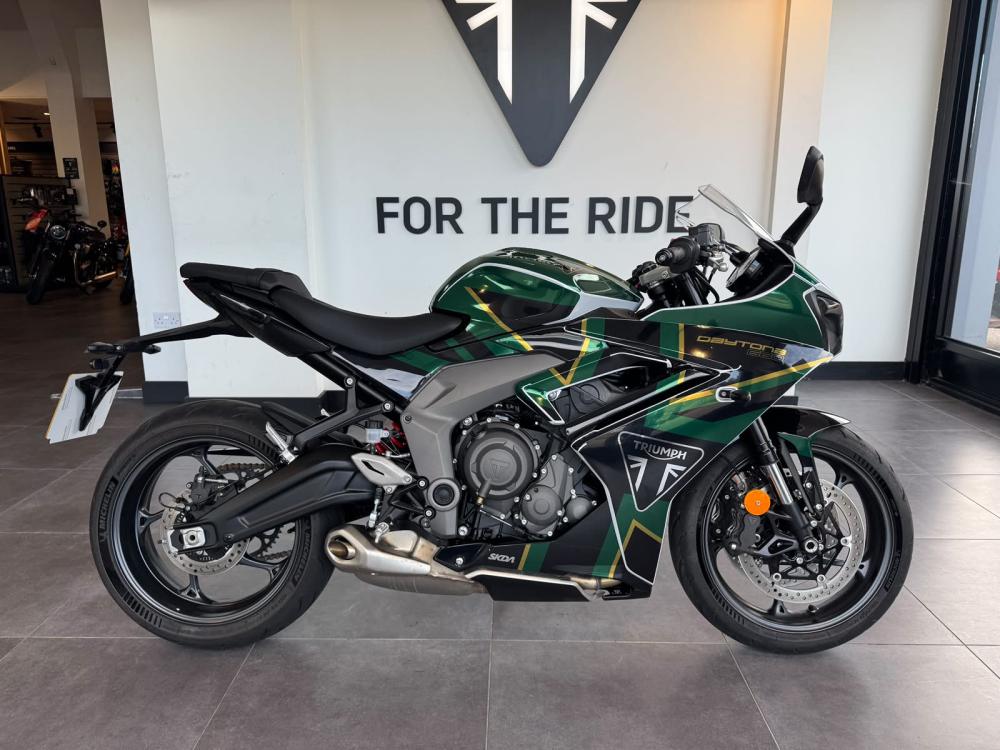 Main photo of this Used Triumph DAYTONA 660 that's available to buy at Triumph East London, located in Romford