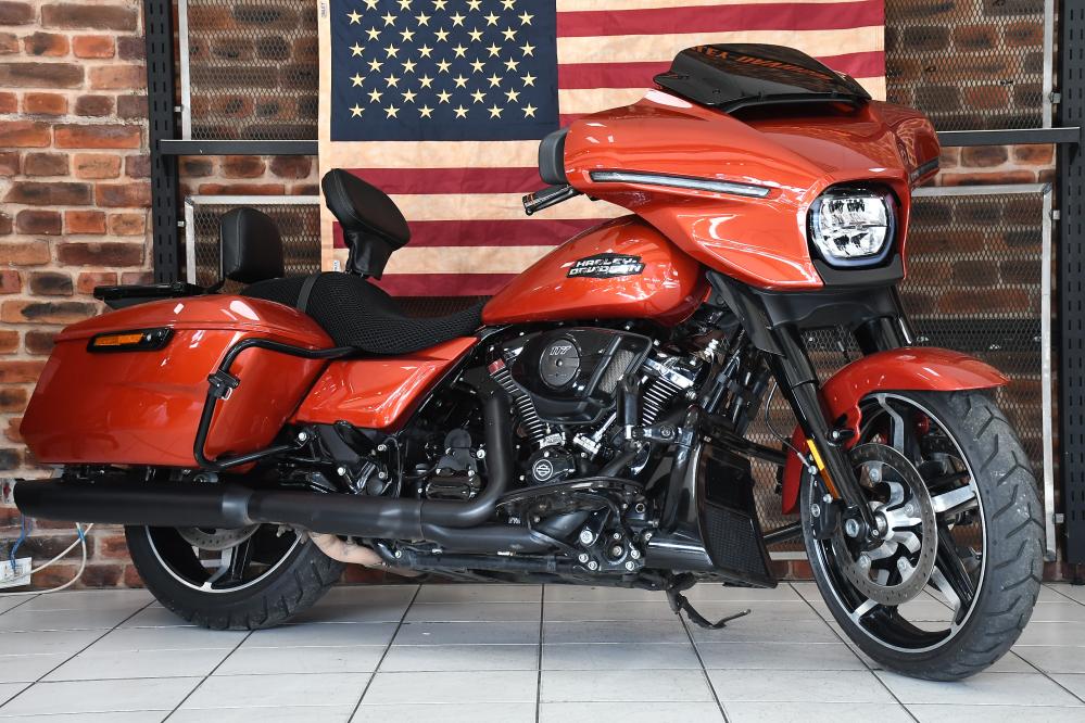 Main photo of this Used Harley-Davidson STREET GLIDE that's available to buy at H-D Leeds, located in Leeds