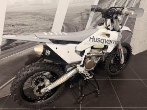 New Husqvarna FE 350 PRO FE 350 PRO | Image 2