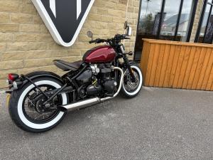 Used Triumph BONNEVILLE BONNEVILLE BOBBER | Image 2