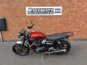Used Triumph SPEED TWIN 1200 SPEED TWIN 1200 | Image 2