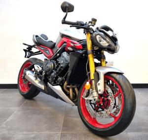 Pre-Registered Triumph STREET TRIPLE 765 RX STREET TRIPLE 765 RX | Image 2