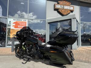 Used Harley-Davidson CVO CVO FLHXSE STREET GLIDE | Image 4