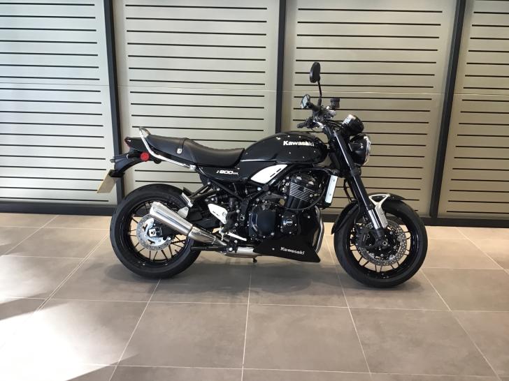 Here's a photo of the KAWASAKI Z900 RS, currently available for sale