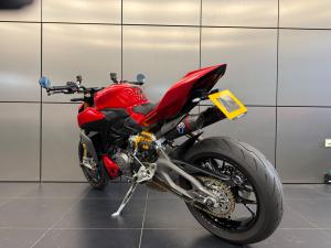 Used Ducati STREETFIGHTER V2 S STREETFIGHTER V2 S | Image 2