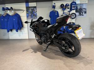 Watch video of Yamaha YZF YZF R9 in Basingstoke