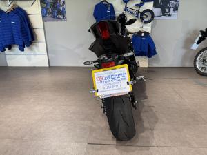 Ex Demo Yamaha YZF YZF R9 | Image 3