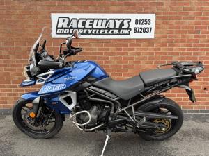 Used Triumph TIGER TIGER 800 XRX LOW | Image 2