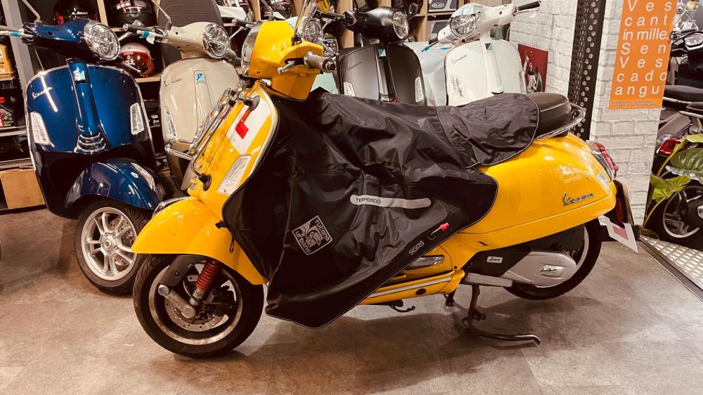 Main photo of this Used Vespa GTS 125 EURO 5 that's available to buy at Scootech, located in London