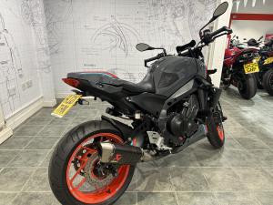 Used Yamaha MT MT-09 | Image 2