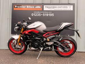 Used Triumph STREET TRIPLE 765 RX STREET TRIPLE 765 RX | Image 3