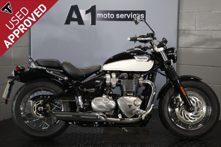 TRIUMPH SPEEDMASTER 1200