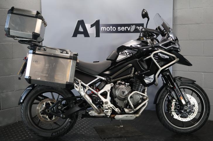 TRIUMPH TIGER 1200 GT PRO