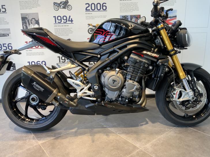 Triumph SPEED TRIPLE 1200 RS