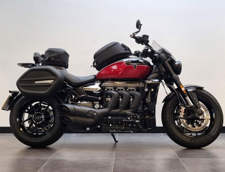 Triumph ROCKET 3 STORM GT
