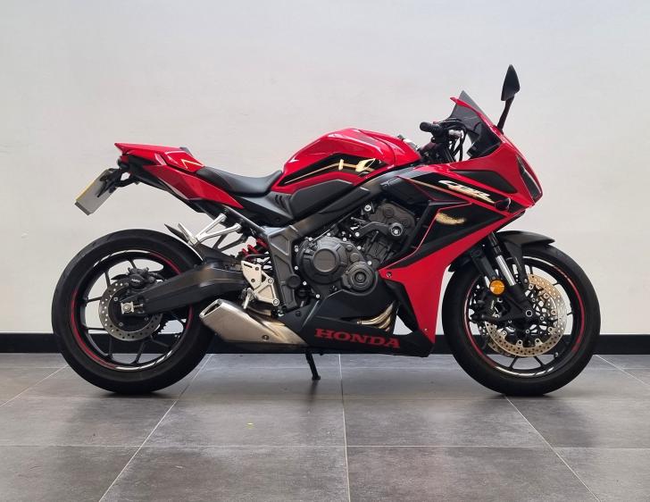 Honda CBR 650R