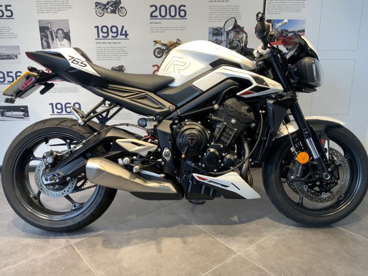 Triumph STREET TRIPLE 765 R