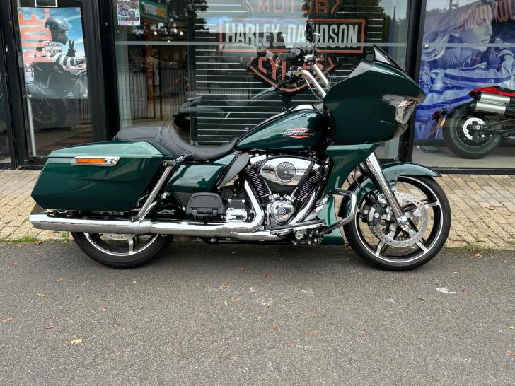Harley-Davidson FLTRX ROAD GLIDE