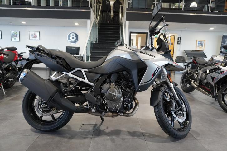 SUZUKI V-STROM 800RE