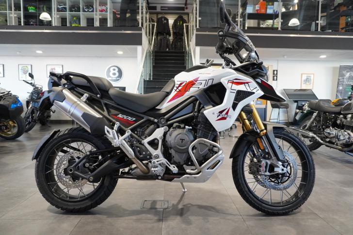 TRIUMPH TIGER 1200 DESERT EDITION