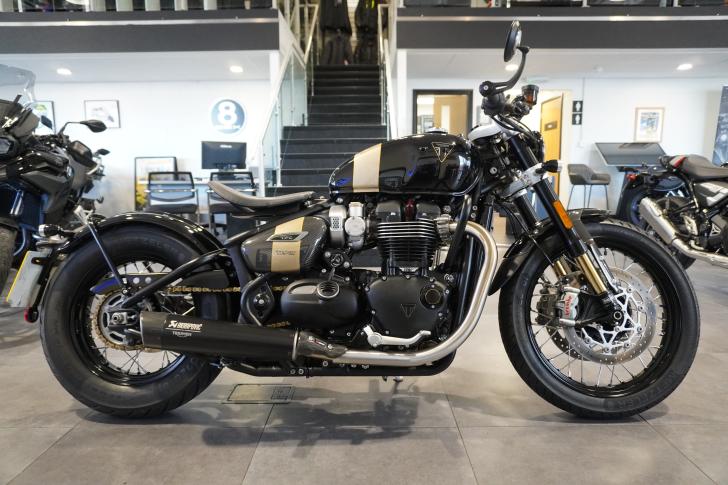 TRIUMPH BONNEVILLE BOBBER TFC