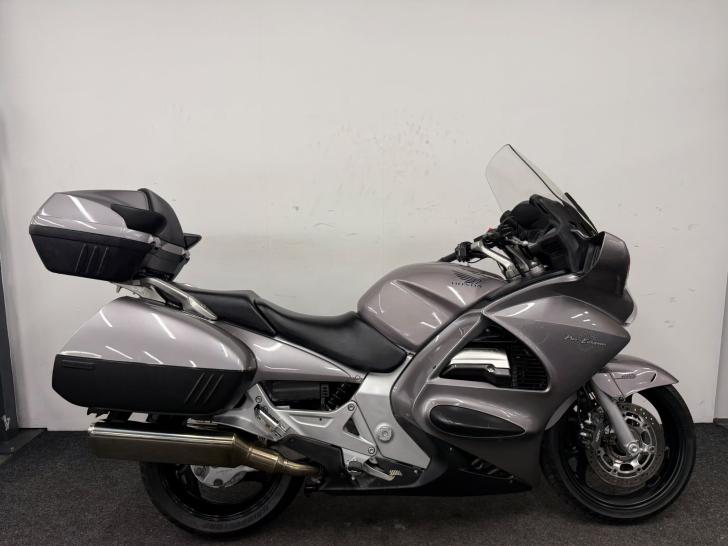 HONDA ST1300 PAN EUROPEAN