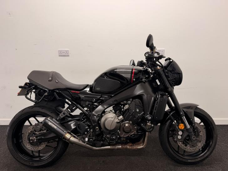 Yamaha XSR900