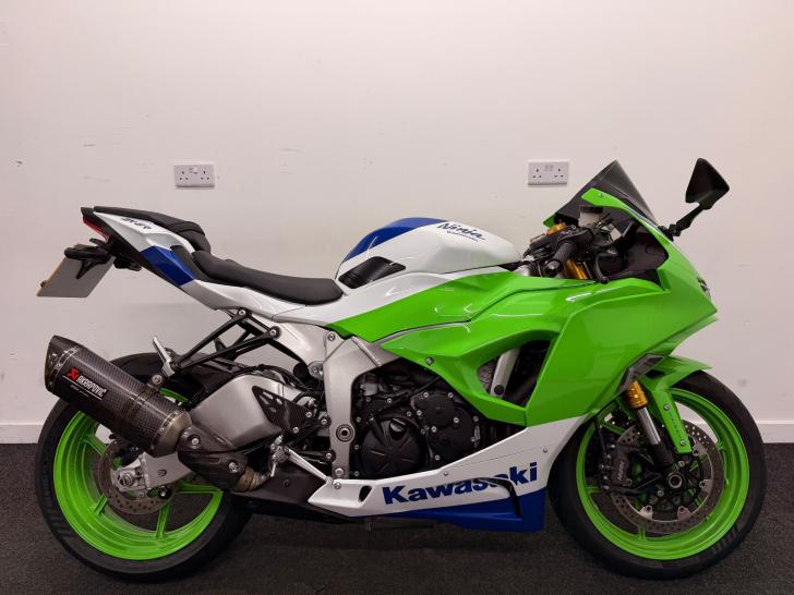 KAWASAKI NINJA ZX-6R 40TH ANNIVERSARY EDITION