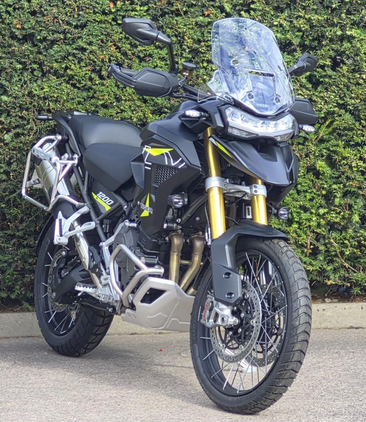 Triumph TIGER 1200 DESERT EDITION